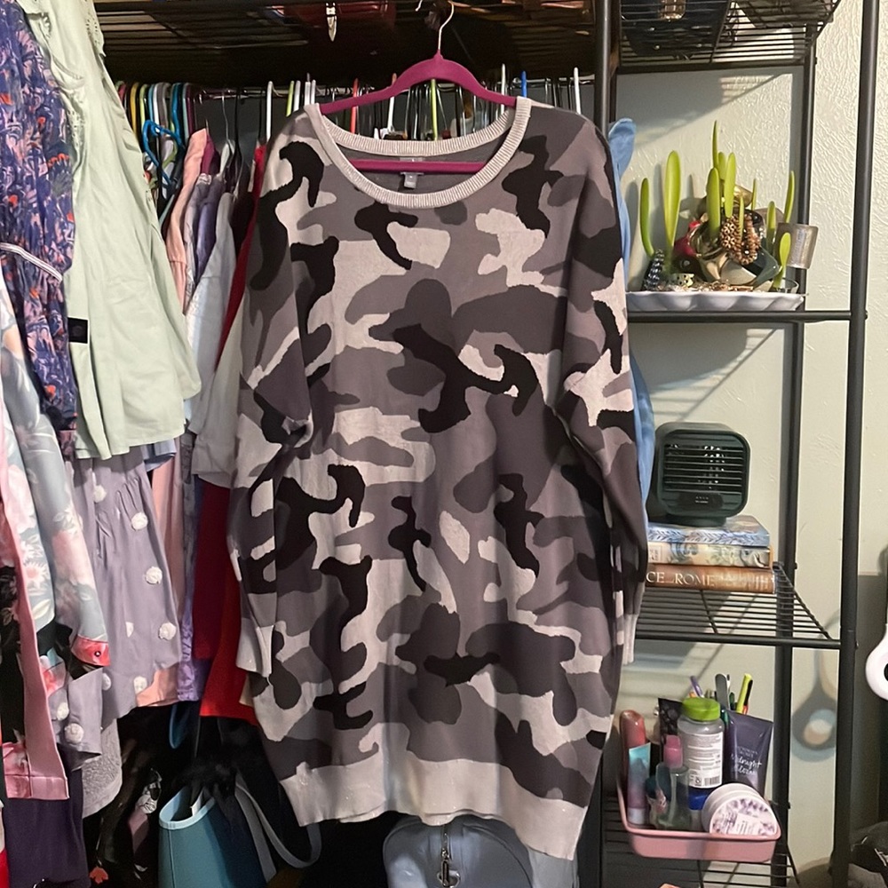 New York & Company Black, Grey, & Silver Sweater Tunic Dress/Top Size XL